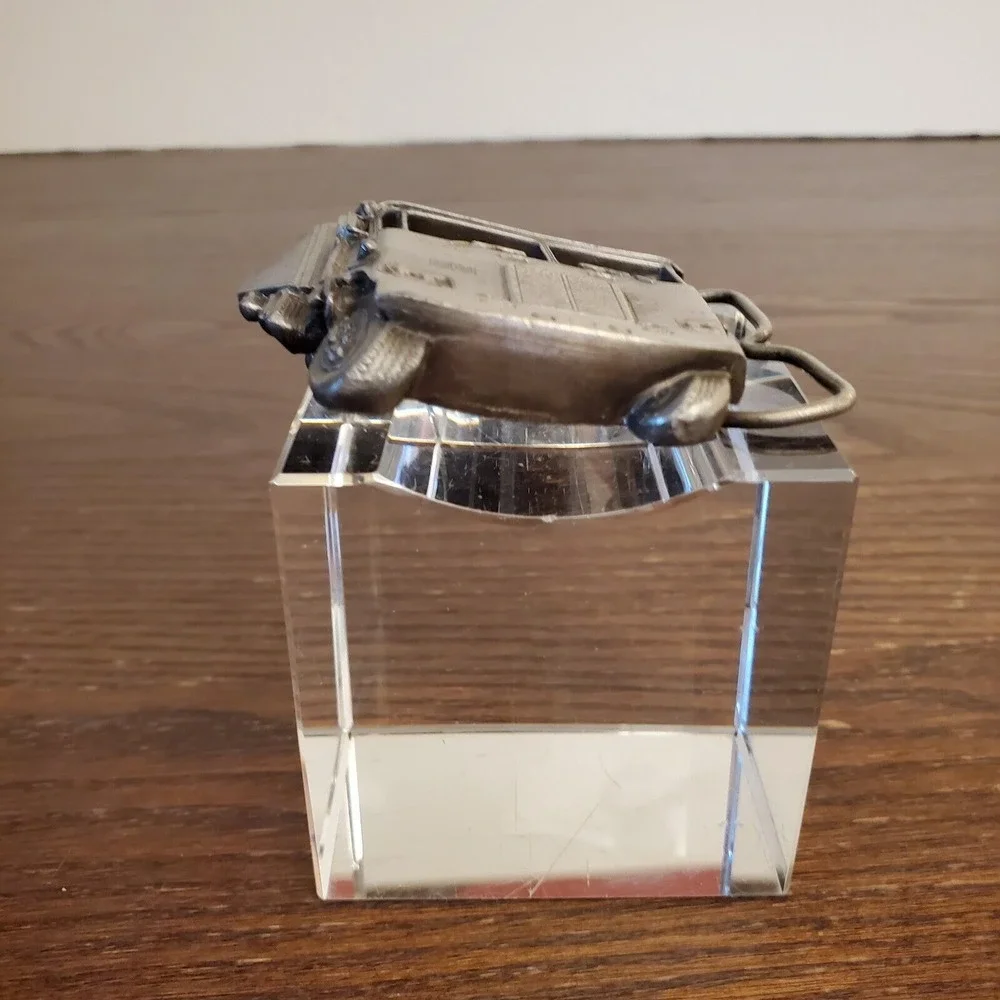 VINTAGE SEMI‎ TRUCK DESIGN SILVER TONE BELT BUCKLE - DATED 1978 HEAVY B-38 USA